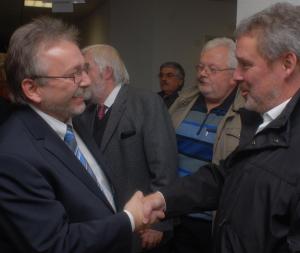 bitsch 6 gsoNeuer Bürgermeister von Höchst ist Horst Bitsch mit Uwe Veith